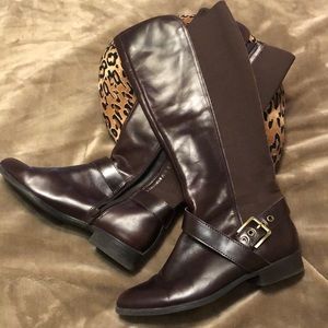 Liz Claiborne, brown, leather upper boots. Size 8M